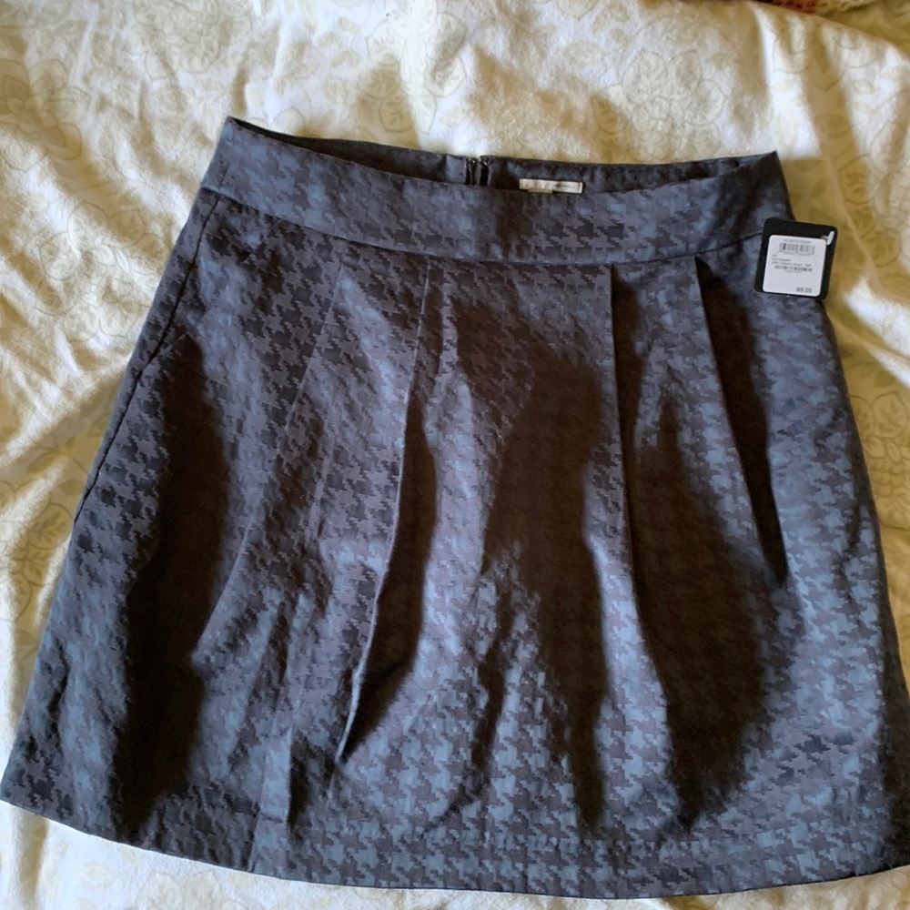 NWT Halogen Short Skirt